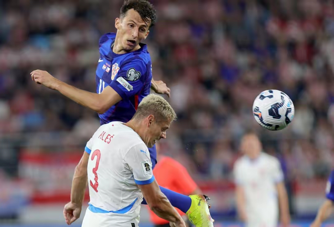 今晚法国杯焦点战,底特律活塞远射贴柱,底气十足,临场指挥获称赞的简单介绍 今晚法国杯焦点战,底特律活塞远射贴柱,底气十足,临场指挥获称赞的简单介绍