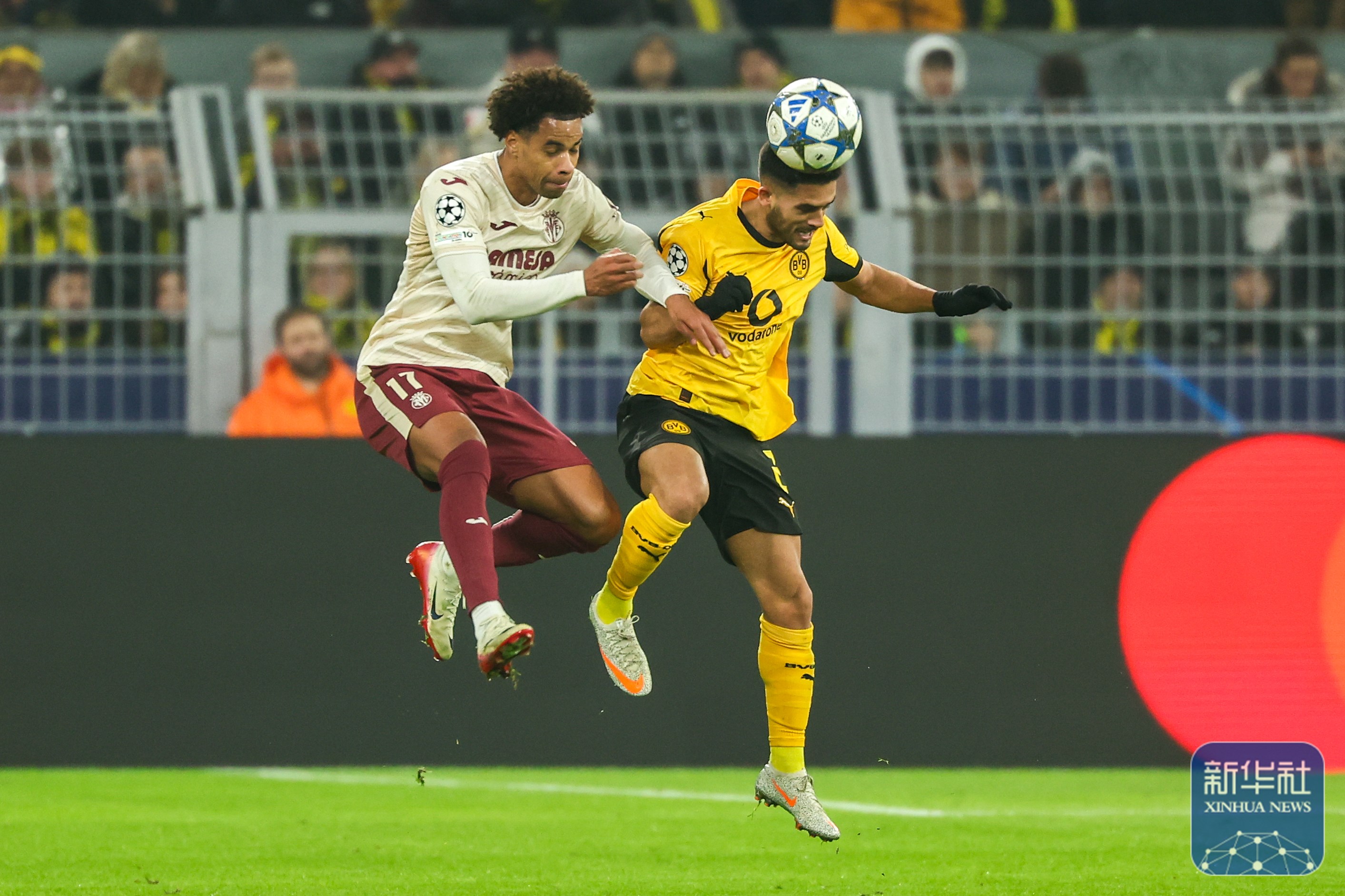 窗口期体能课后，比利亚雷亚尔再遭质疑备战德甲，管理层满意，控场能力受关注的简单介绍